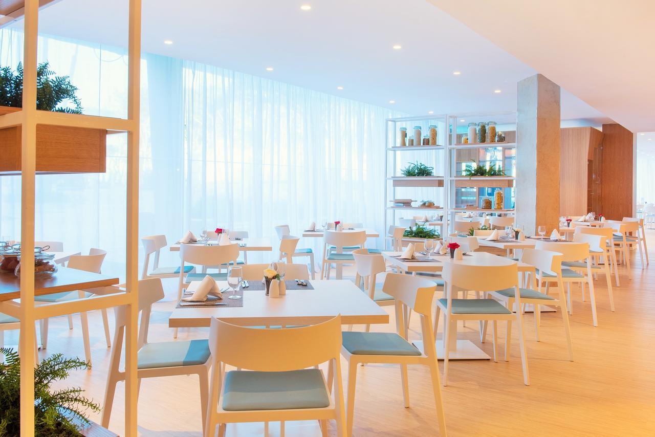Iberostar Waves Hotel 4*